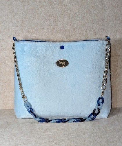 Light baby blue soft faux - light,